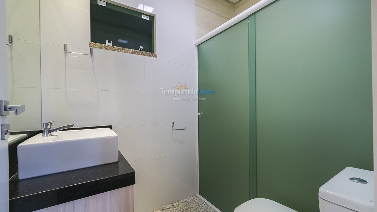 Apartamento para aluguel de temporada em Bombinhas (Canto Grande)
