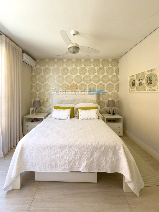 Casa para aluguel de temporada em São Sebastião (Guaecá)