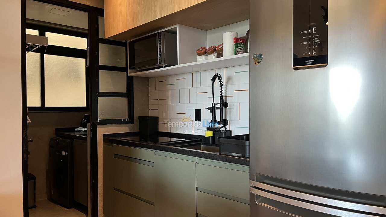 Apartamento para aluguel de temporada em Florianopolis (Canasvieiras)