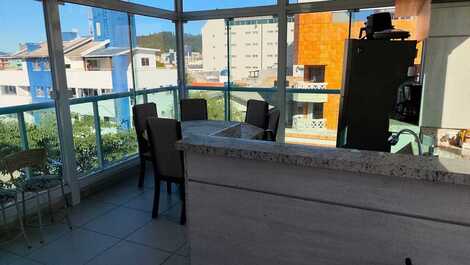 Penthouse with ocean view