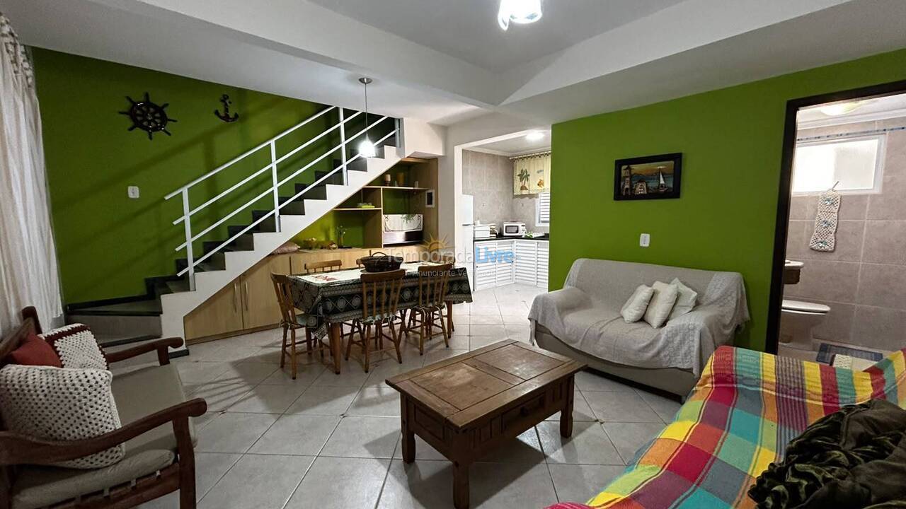 Casa para alquiler de vacaciones em Bombinhas (Mariscal)