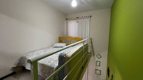 Casa de dos plantas para 7 personas en Mariscal