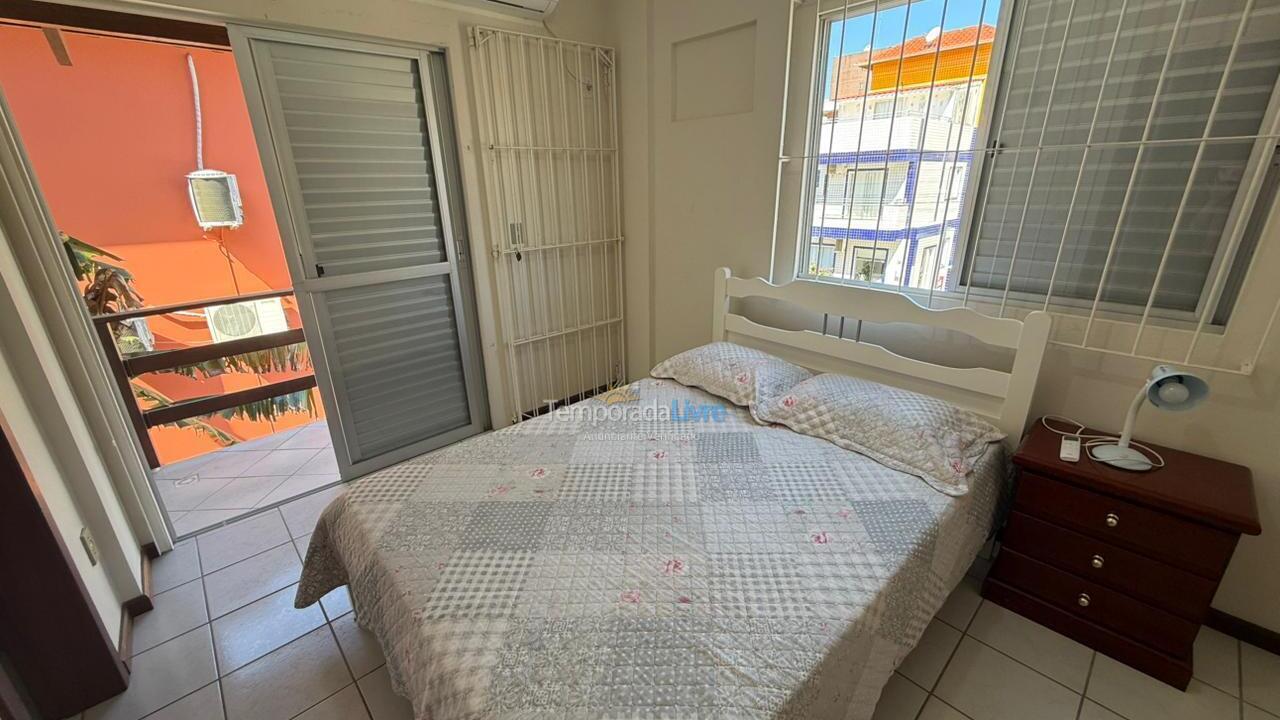 Apartamento para aluguel de temporada em Bombinhas (Praia de Bombinhas)