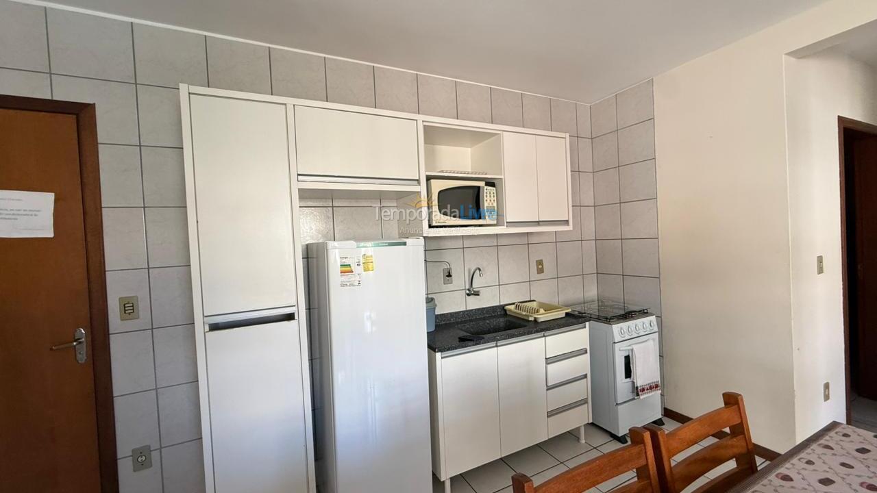 Apartamento para aluguel de temporada em Bombinhas (Praia de Bombinhas)