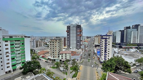 New Year's Eve 2027 - Apartment with 2 Bedrooms (1 with AC) - 3 Blocks from the Beach