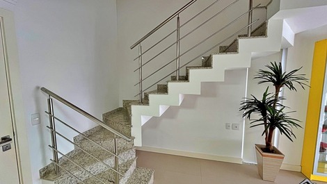 New Year's Eve 2027 - Apartment with 2 Bedrooms (1 with AC) - 3 Blocks from the Beach