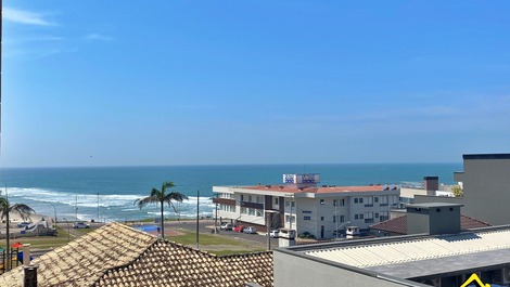 New Year's Eve 2027 - 2-Bedroom Apartment (AC) - 1 Block from the Beach