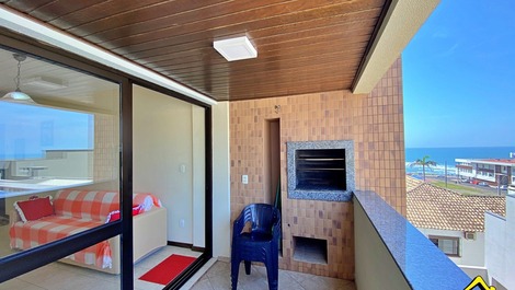 New Year's Eve 2027 - 2-Bedroom Apartment (AC) - 1 Block from the Beach