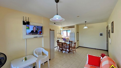 New Year's Eve 2027 - 2-Bedroom Apartment (AC) - 1 Block from the Beach