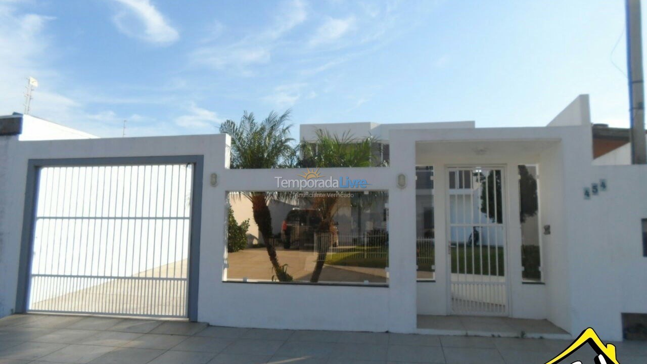 Casa para alquiler de vacaciones em Torres (Centro)