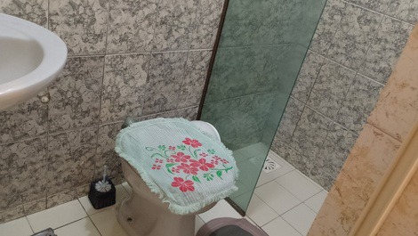 Spacious and cozy house, 5 min walk from Peró beach in Cabo Frio.