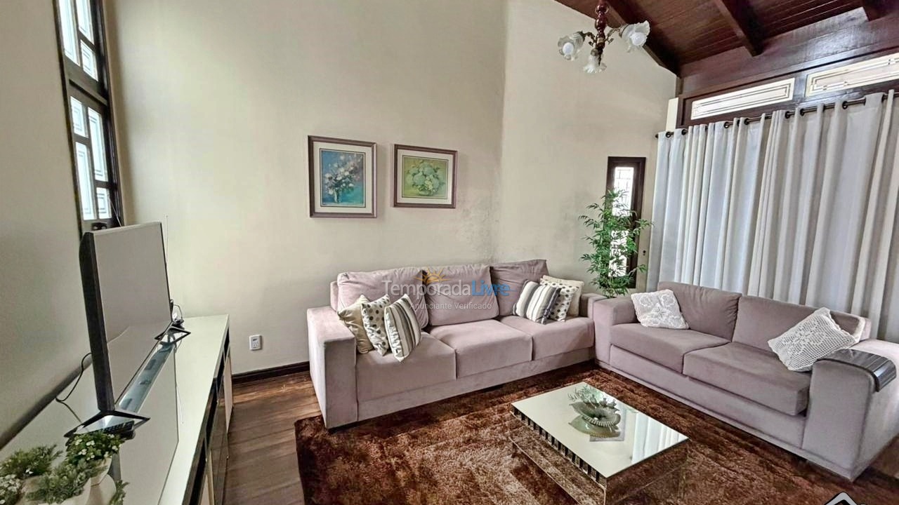 Casa para alquiler de vacaciones em Torres (Centro)
