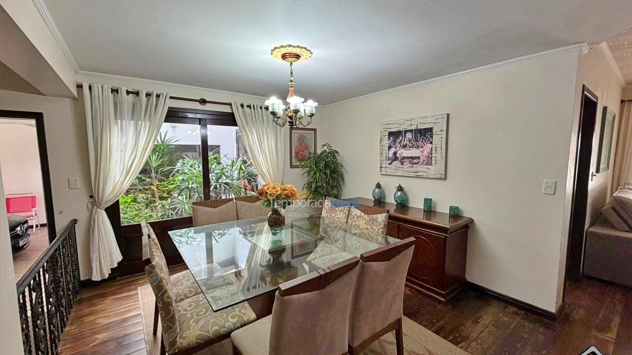 Casa para alquiler de vacaciones em Torres (Centro)