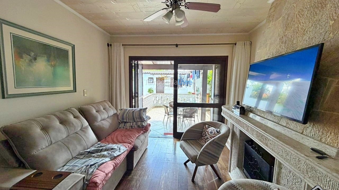 Casa para alquiler de vacaciones em Torres (Centro)