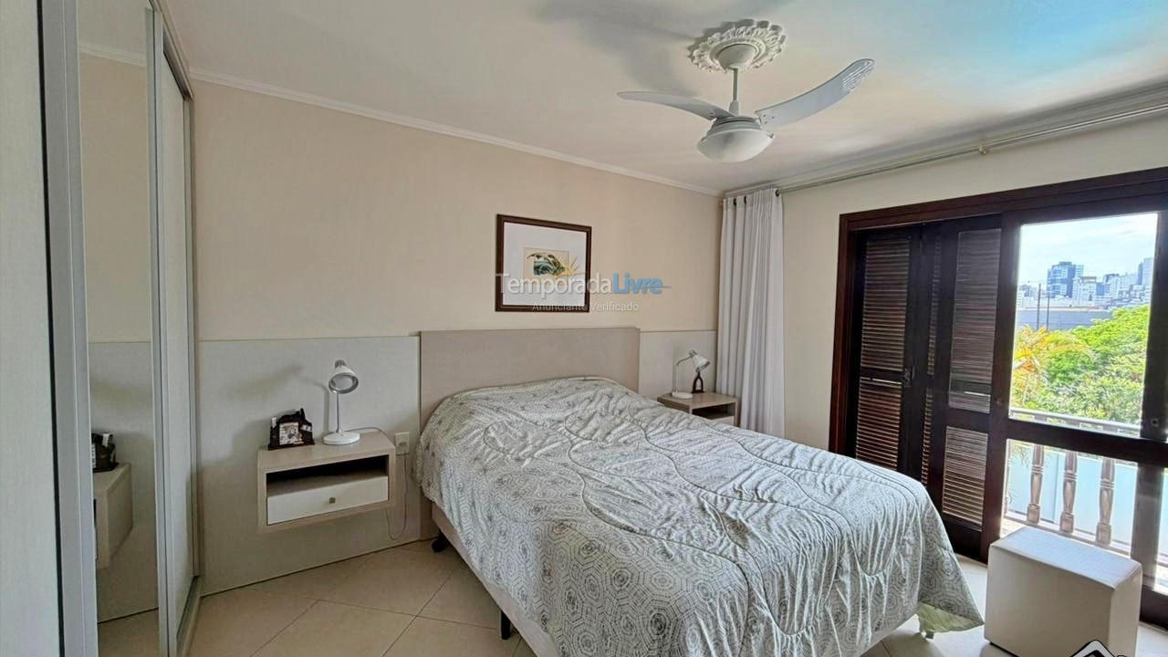 Casa para alquiler de vacaciones em Torres (Centro)