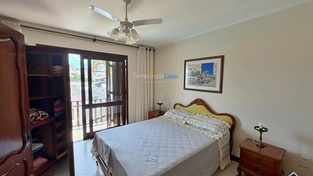 Casa para alquiler de vacaciones em Torres (Centro)