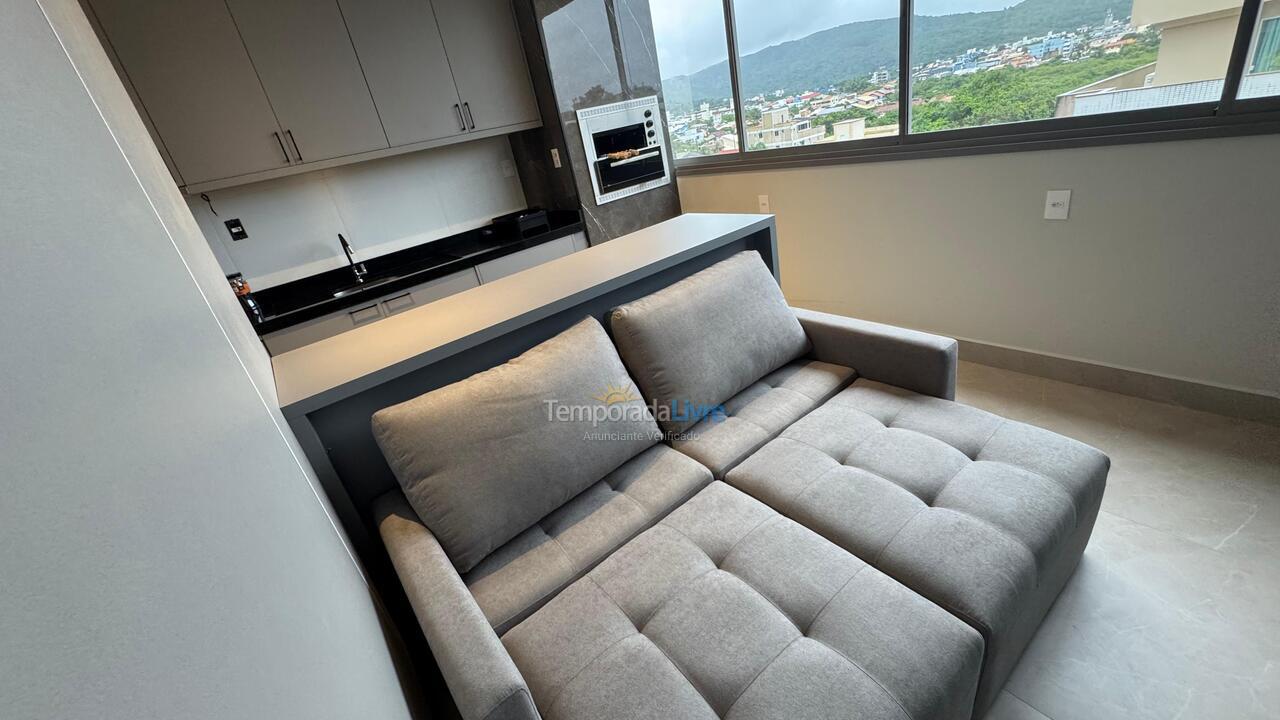 Apartment for vacation rental in Bombinhas (Praia de Bombas)