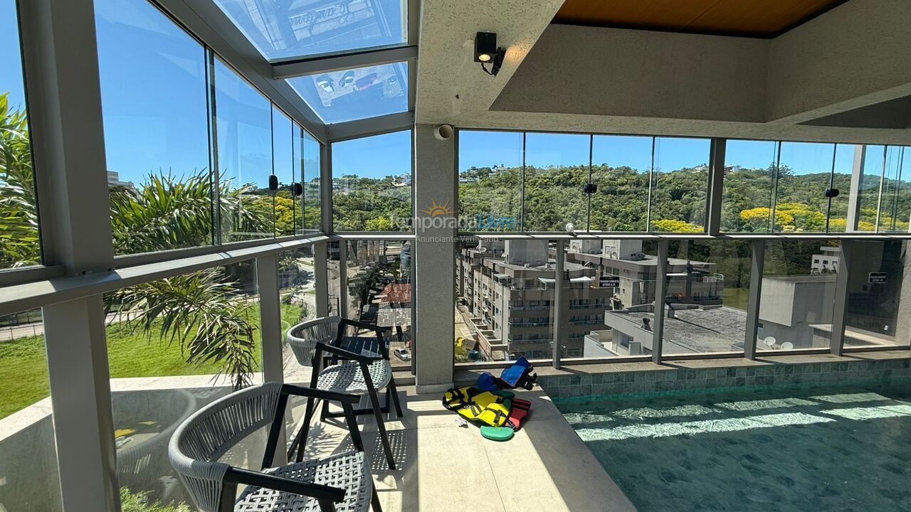 Apartment for vacation rental in Bombinhas (Praia de Bombas)