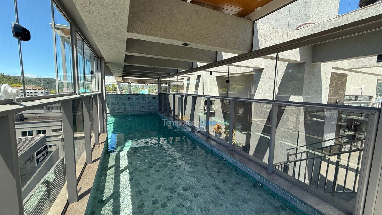Apartment for vacation rental in Bombinhas (Praia de Bombas)
