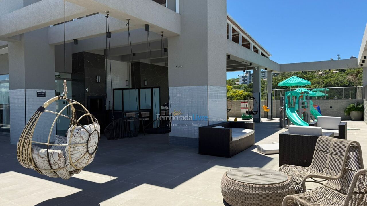Apartment for vacation rental in Bombinhas (Praia de Bombas)