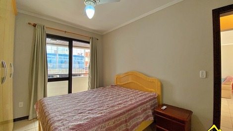 New Year's Eve 2027 - 2-Bedroom Apartment (AC) - 1 Block from the Beach