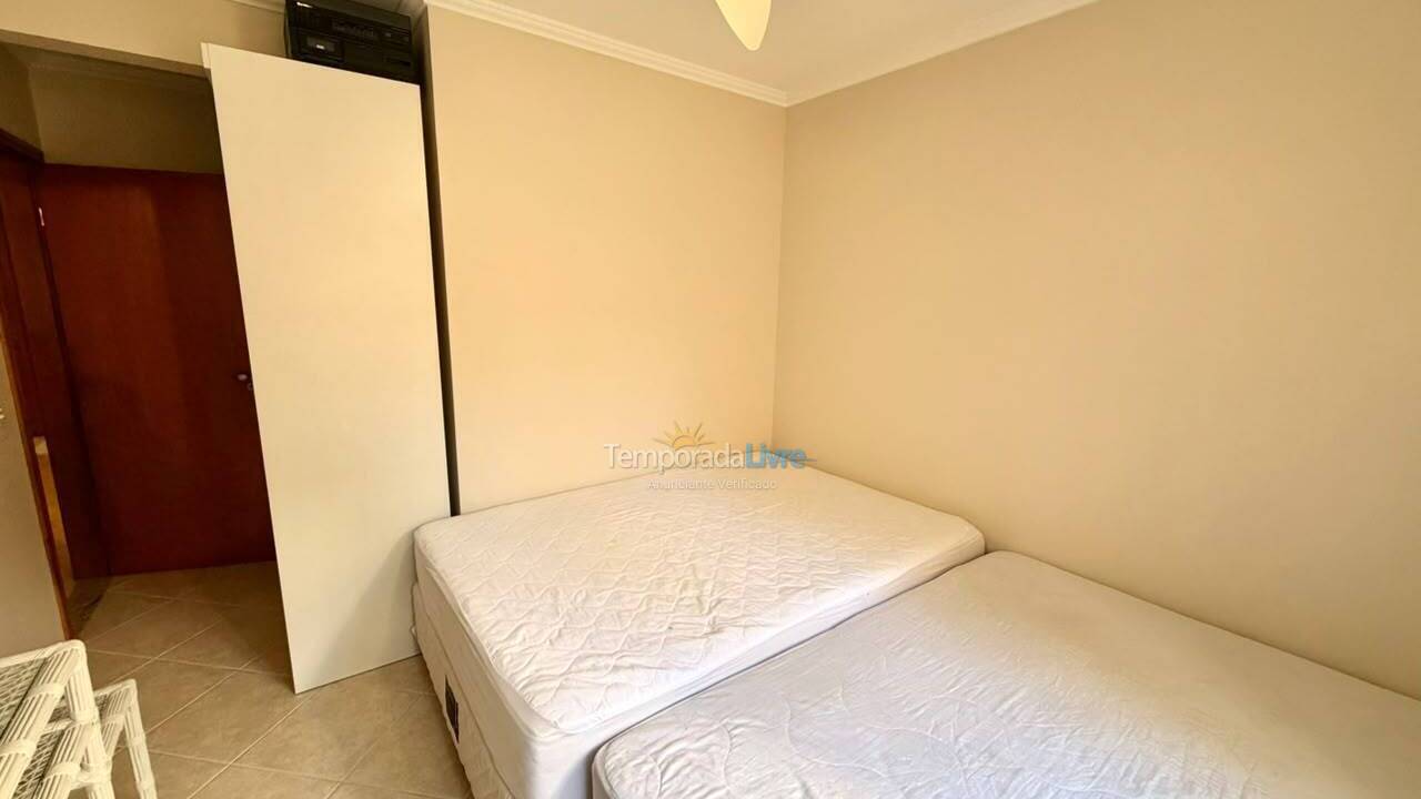 Apartamento para aluguel de temporada em Balneário Camboriú (Praia Central)