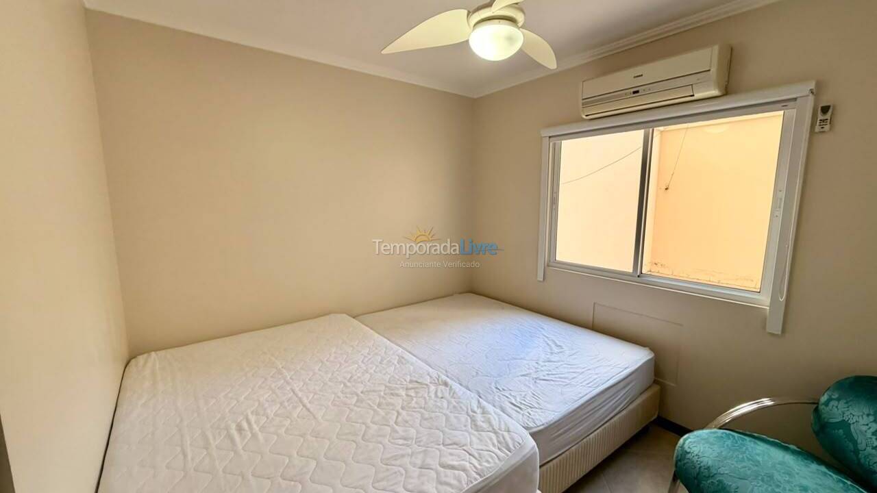 Apartamento para aluguel de temporada em Balneário Camboriú (Praia Central)