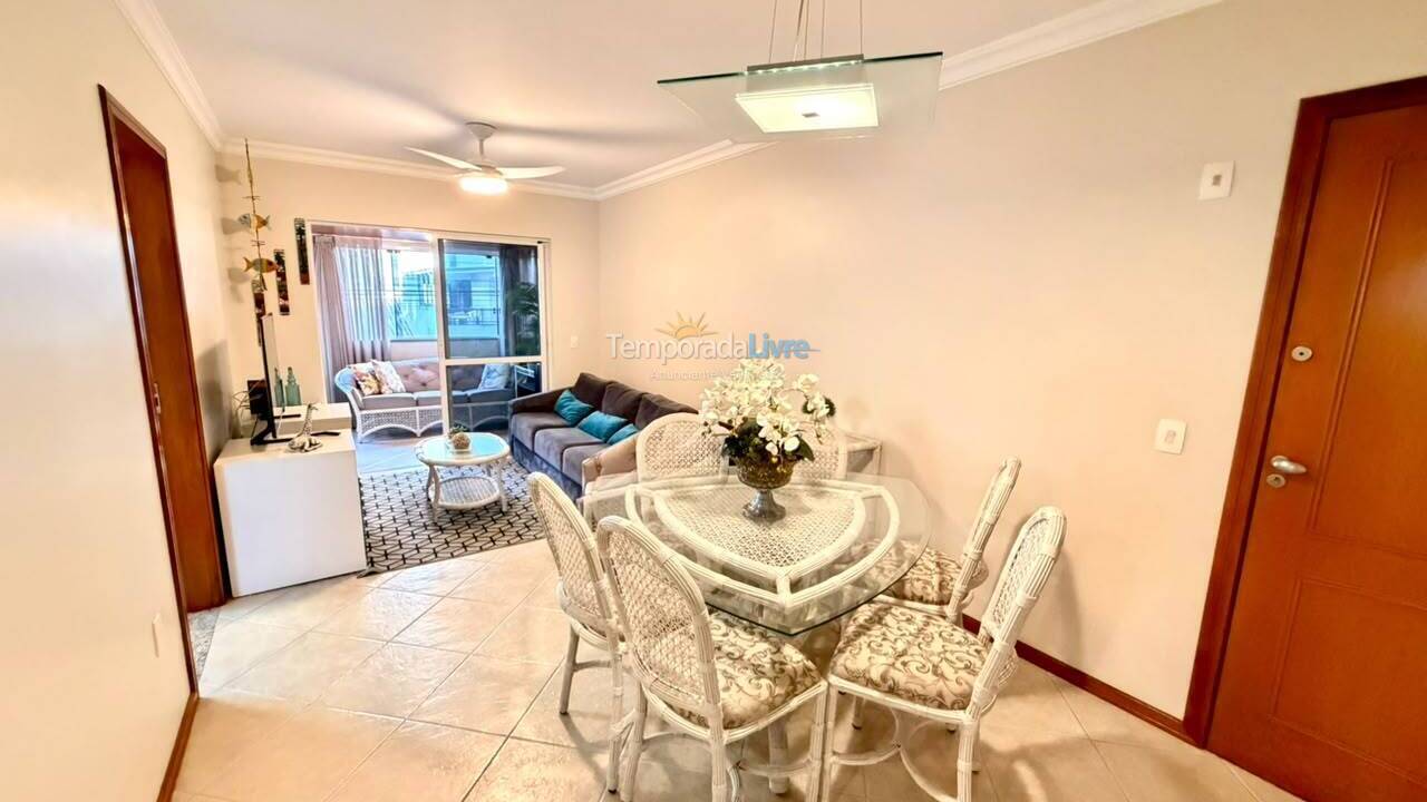 Apartamento para aluguel de temporada em Balneário Camboriú (Praia Central)