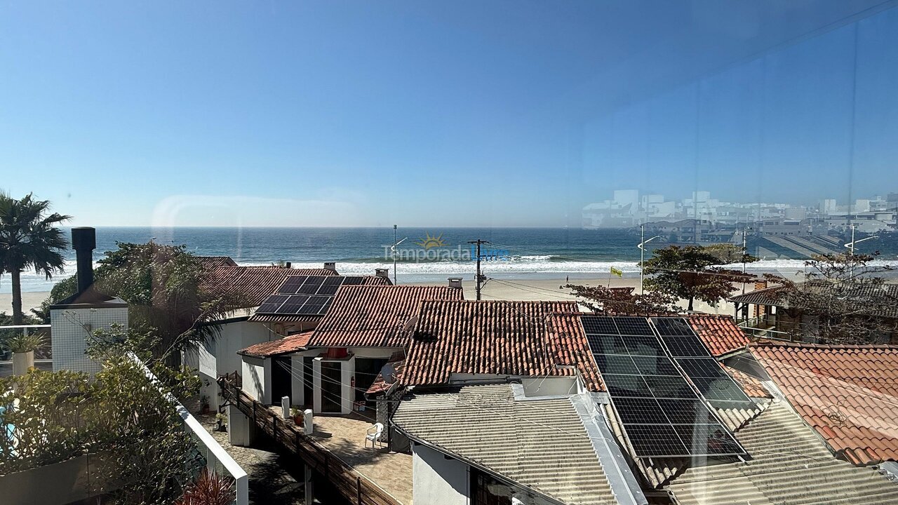 Apartment for vacation rental in Bombinhas (Praia de Bombas)