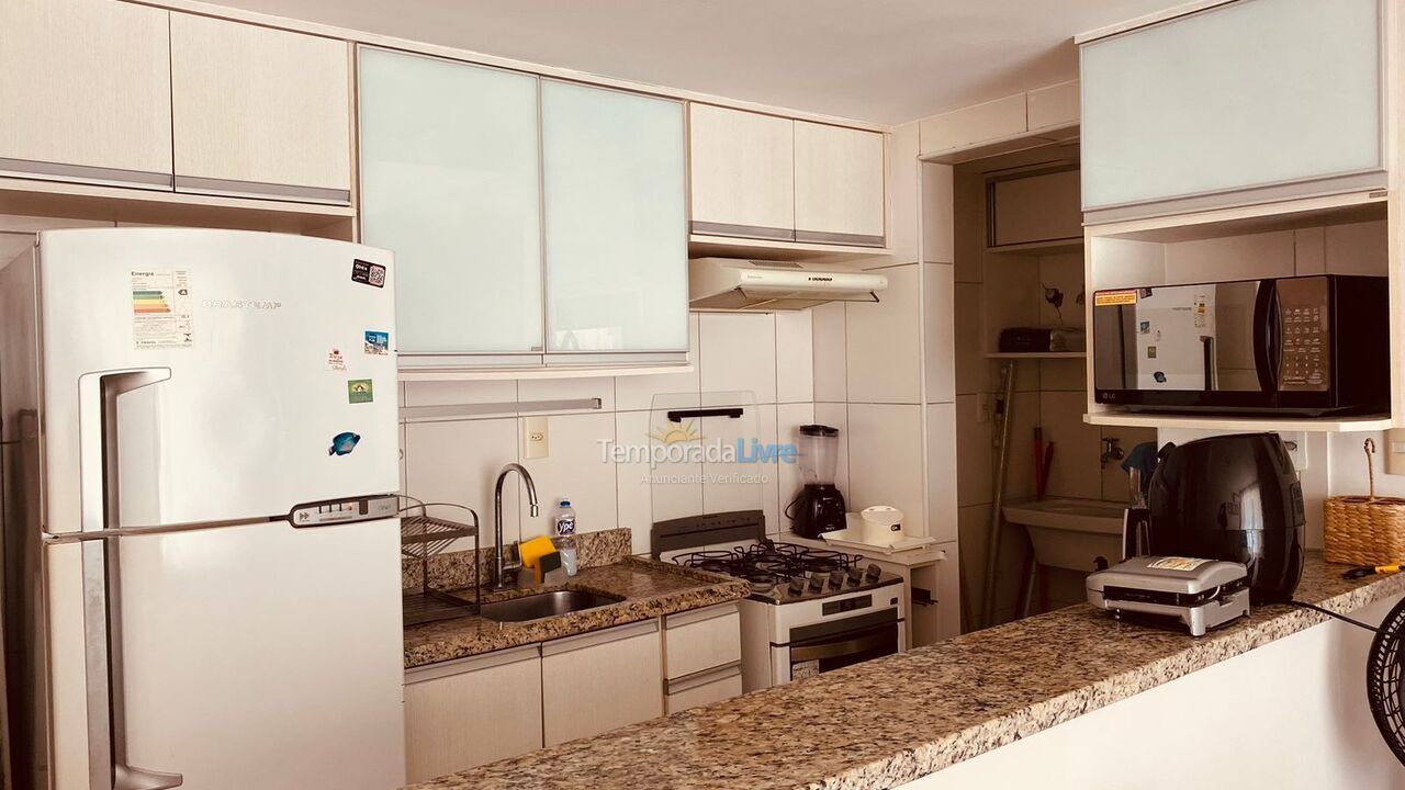 Apartamento para aluguel de temporada em Camaçari (Praia de Guarajuba)
