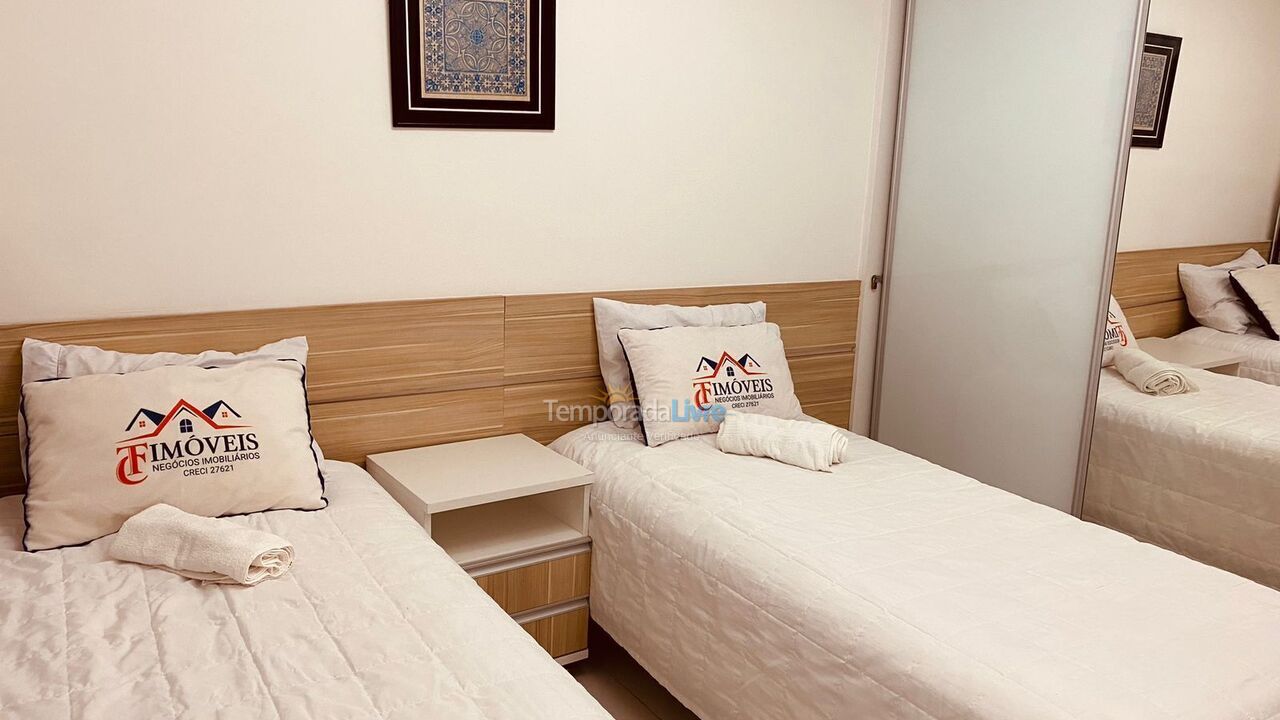 Apartamento para aluguel de temporada em Camaçari (Praia de Guarajuba)