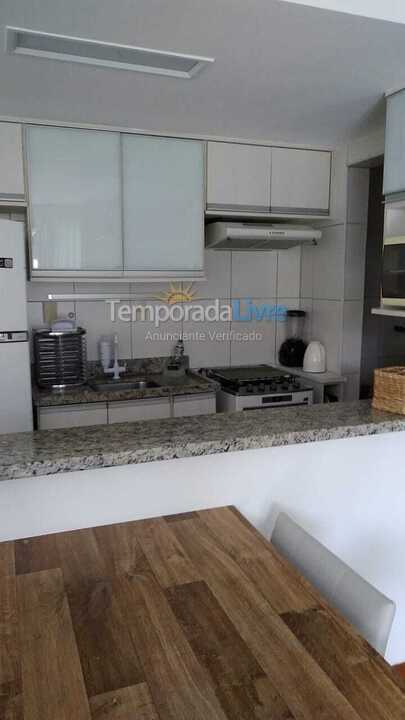 Apartamento para aluguel de temporada em Camaçari (Praia de Guarajuba)