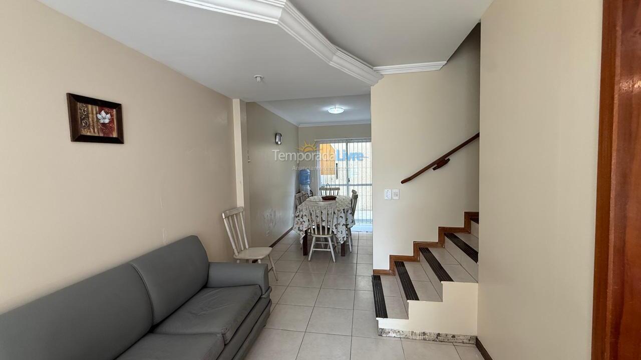 Casa para alquiler de vacaciones em Bombinhas (Praia de Bombinhas)