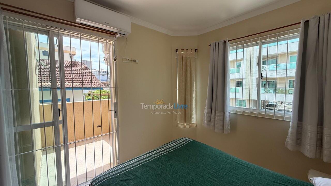 Casa para alquiler de vacaciones em Bombinhas (Praia de Bombinhas)