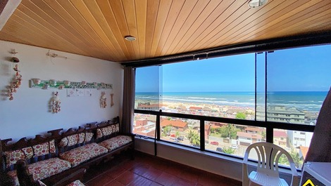 New Year's Eve 2027 - 3-Bedroom Apartment - 2 Blocks from Praia Grande Beach
