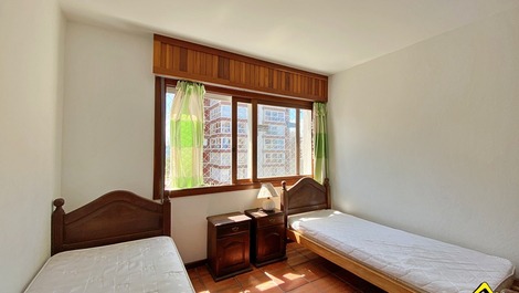 New Year's Eve 2027 - 3-Bedroom Apartment - 2 Blocks from Praia Grande Beach