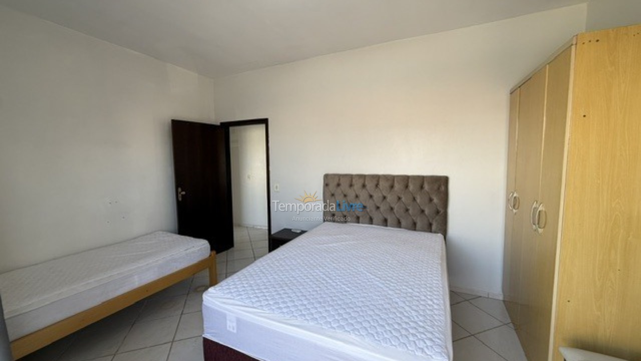 Apartamento para aluguel de temporada em São Francisco do Sul (Ubatuba)