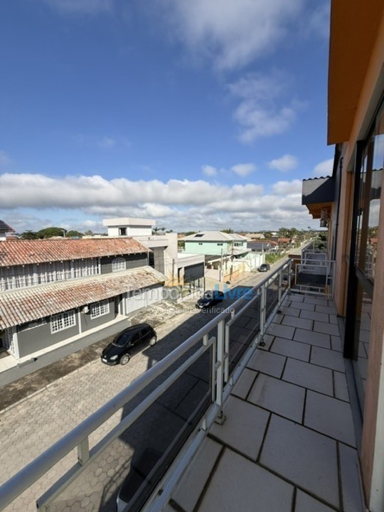 Apartamento para aluguel de temporada em São Francisco do Sul (Ubatuba)