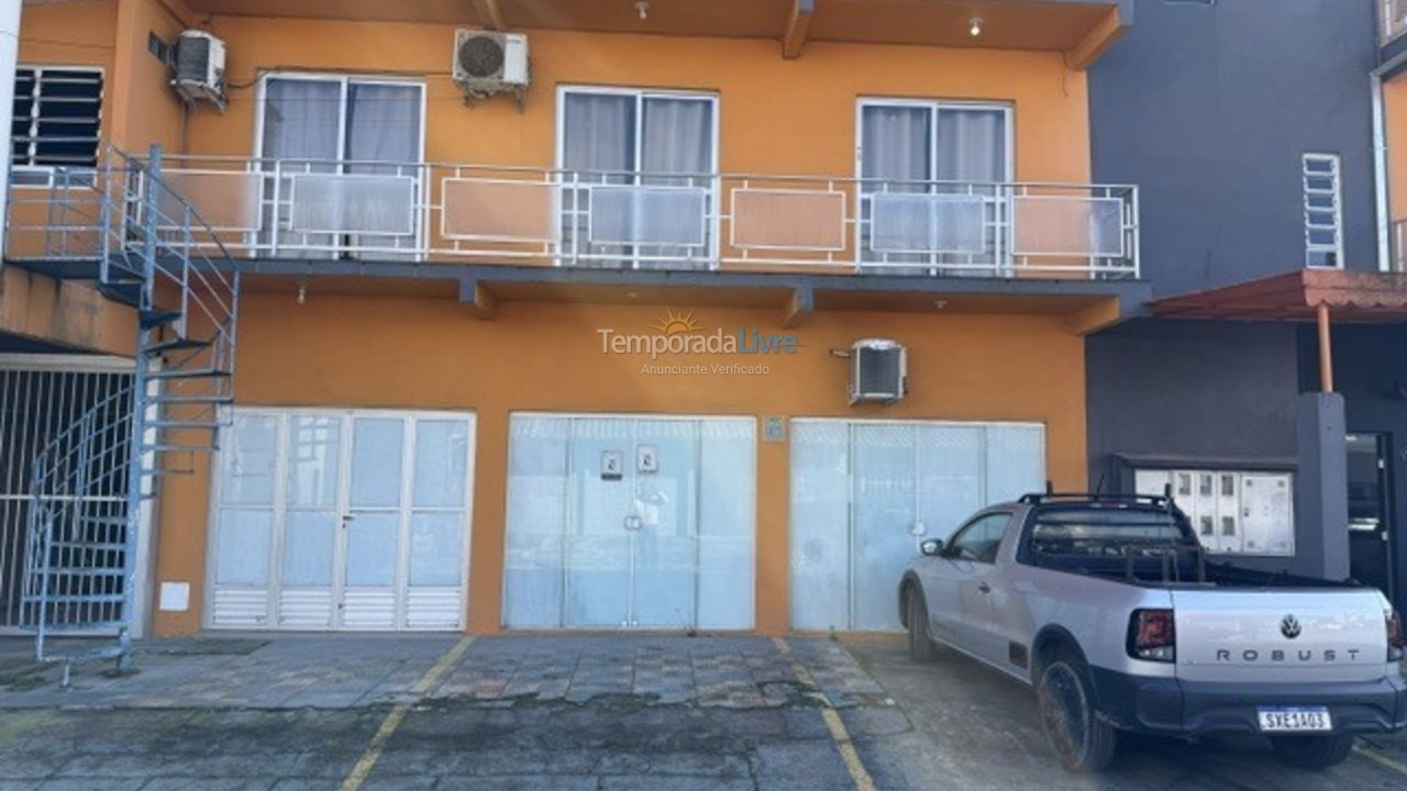 Apartamento para aluguel de temporada em São Francisco do Sul (Ubatuba)