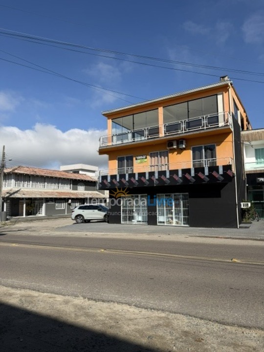 Apartamento para aluguel de temporada em São Francisco do Sul (Ubatuba)