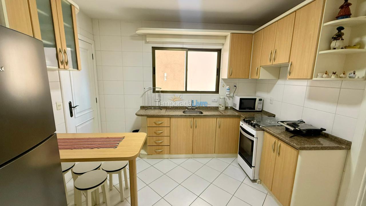 Apartamento para alquiler de vacaciones em Balneário Camboriú (Praia Central)