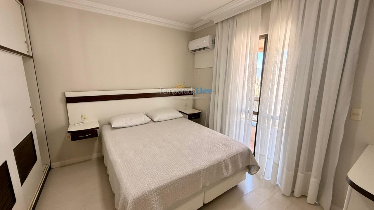 Apartamento para alquiler de vacaciones em Balneário Camboriú (Praia Central)
