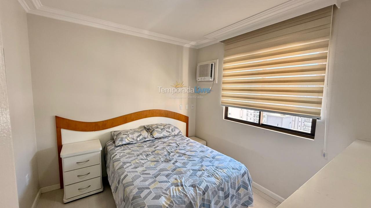 Apartamento para alquiler de vacaciones em Balneário Camboriú (Praia Central)