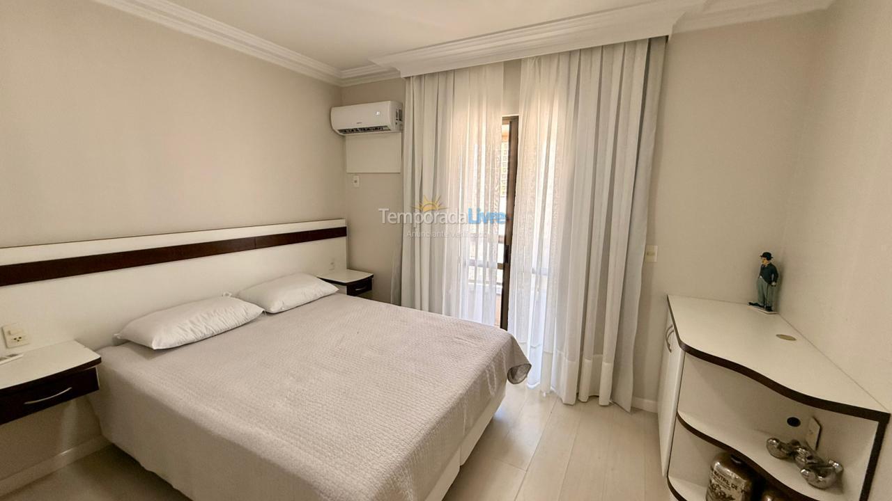 Apartamento para alquiler de vacaciones em Balneário Camboriú (Praia Central)