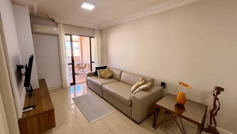 2 habitaciones, 2 baños, 1 aseo, 1 aseo