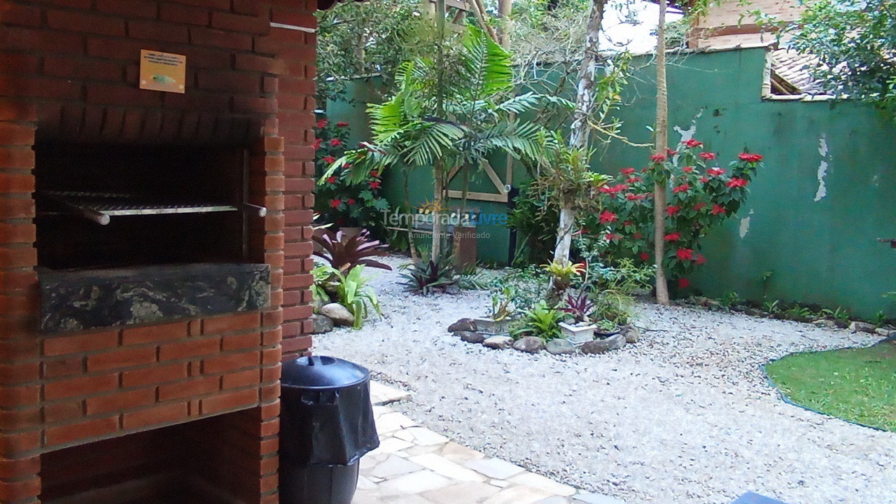 House for vacation rental in Ubatuba (Praia de Itamambuca)
