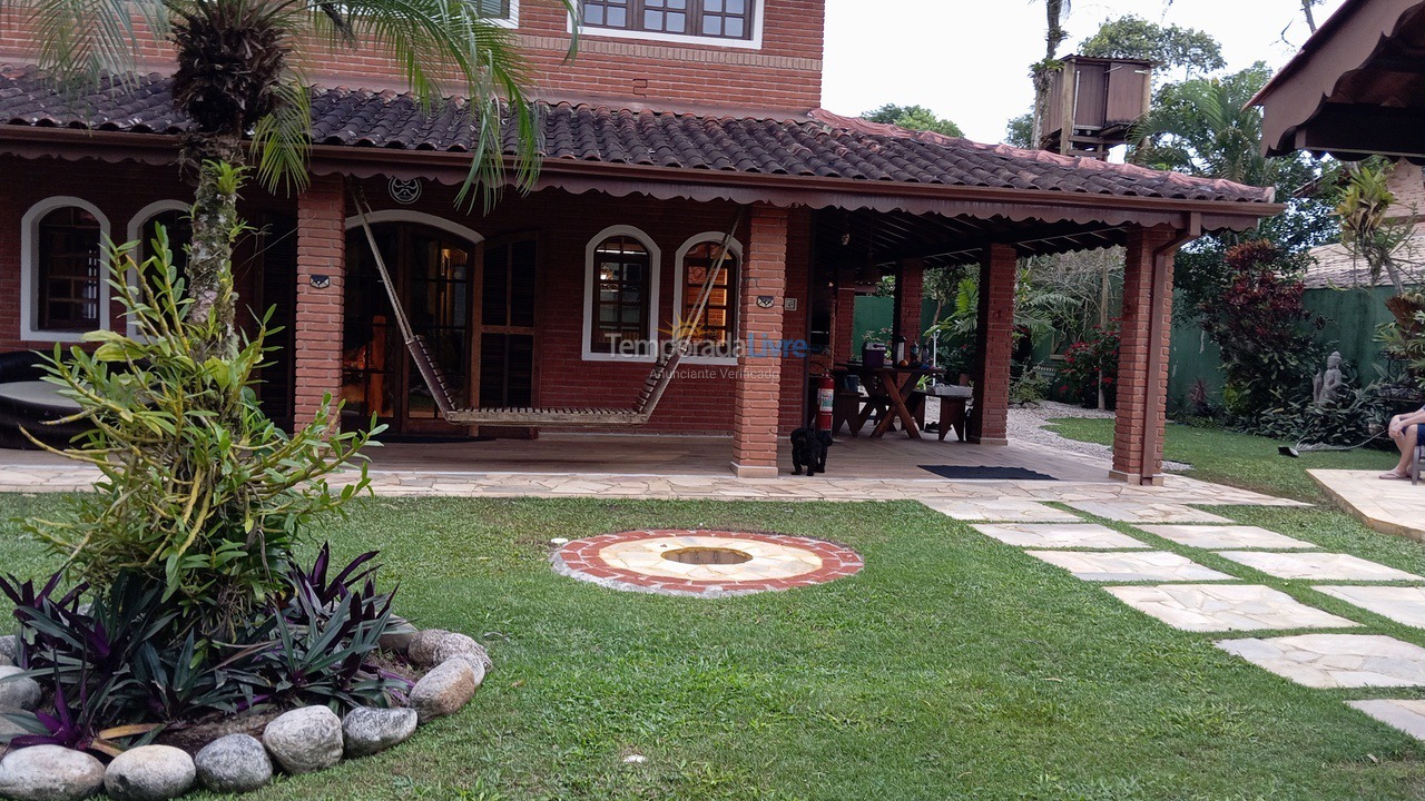 House for vacation rental in Ubatuba (Praia de Itamambuca)