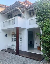 Tu casa frente al mar con 3 suites en Arraial d'Ajuda