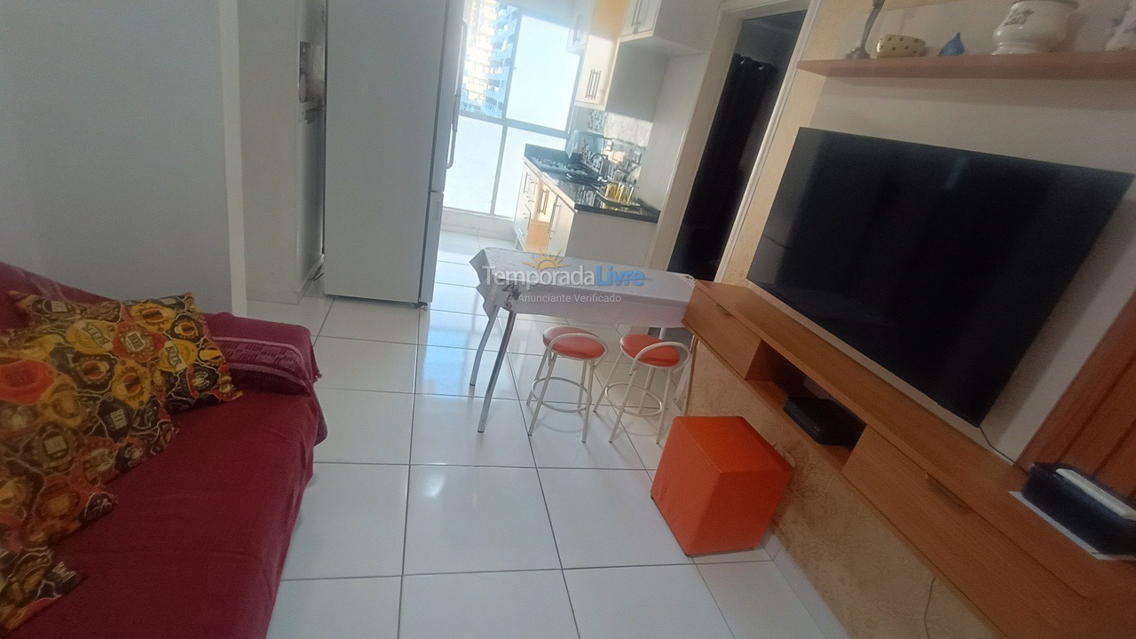 Apartamento para aluguel de temporada em Guarujá (Enseada)