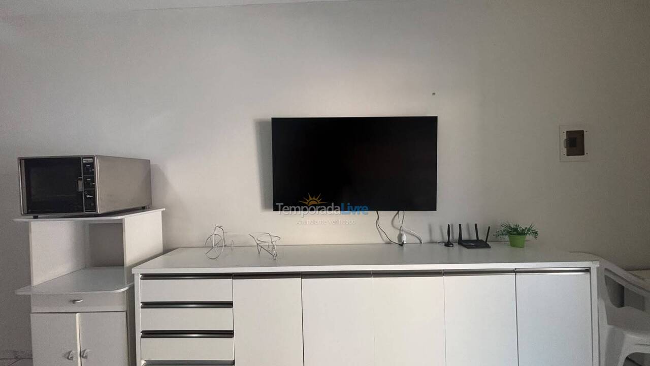 Casa para aluguel de temporada em Governador Celso Ramos (Praia de Palmas)